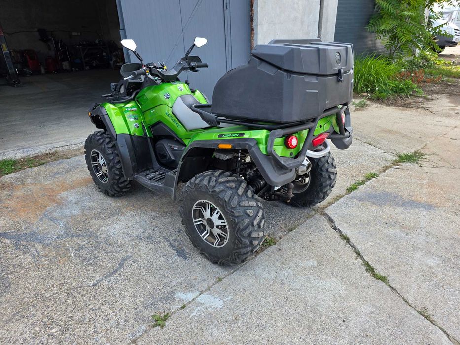 Can am outlander g1 800r Cu Servodirectie in stare perfectă