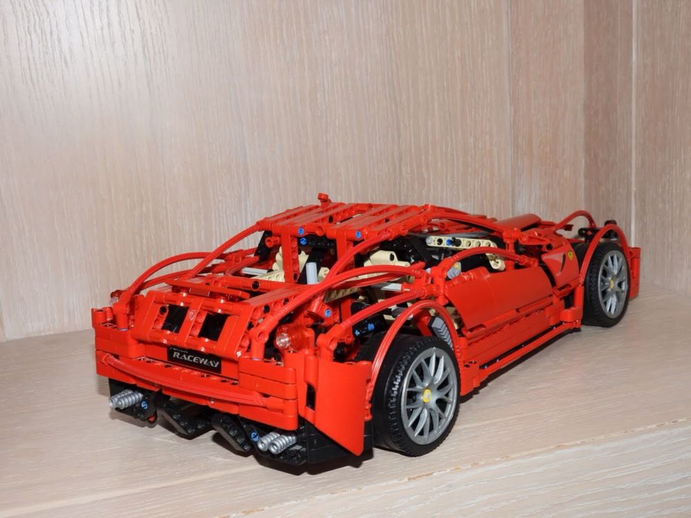 Copie Lego Technic 8145 Ferrari 599 GTB Fiorano ( FamousCar 3333)