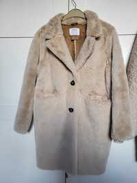 Велурено палтенце за момиче Zara