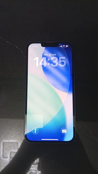 Iphone 13 impecabil