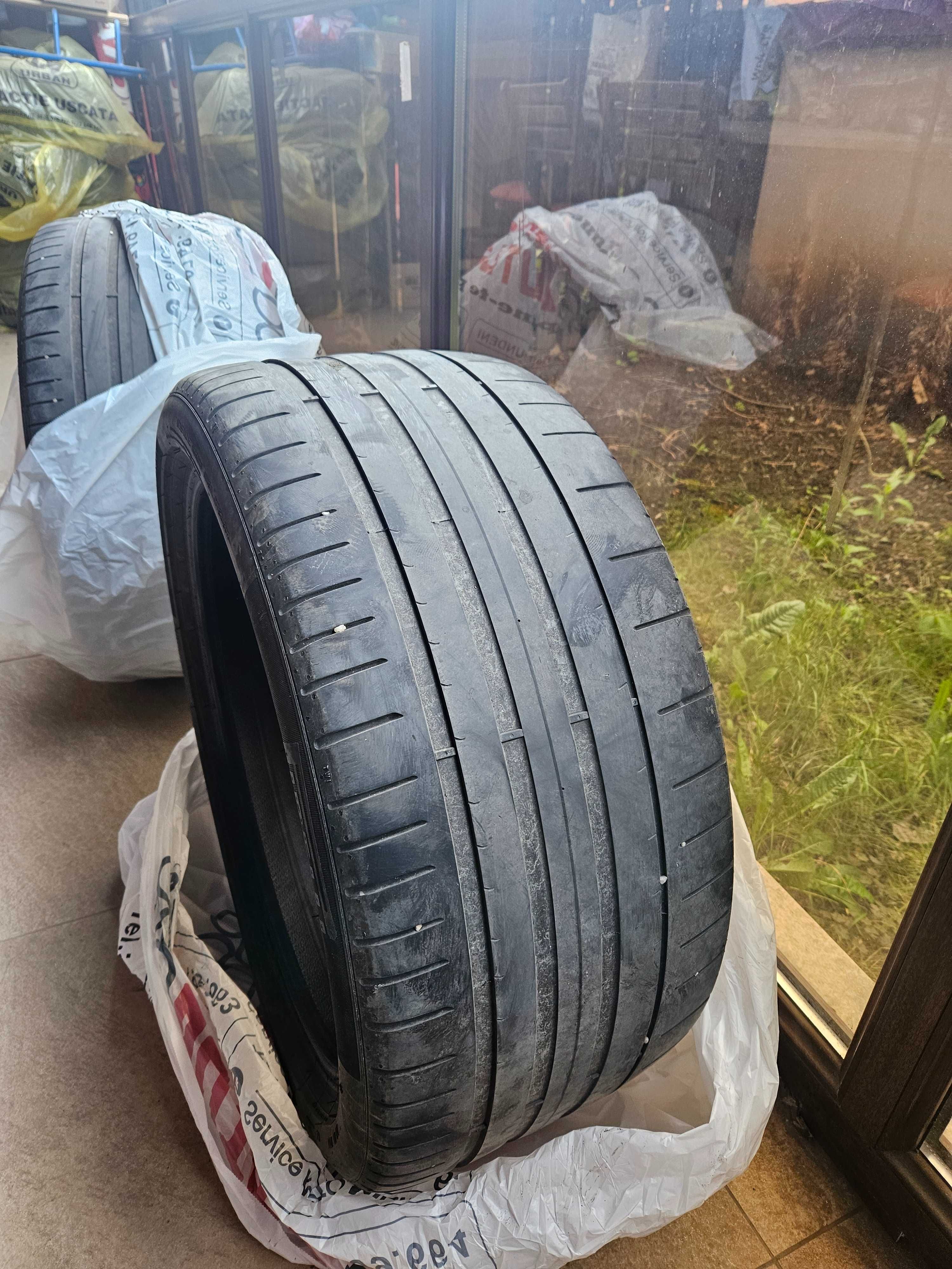 Pirelli PZ4 275/35/19