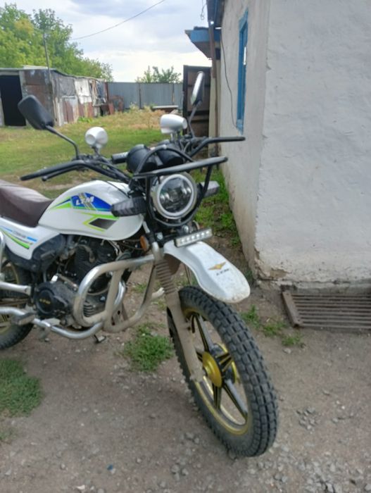 Мотоцикл ltm m9 200 куб