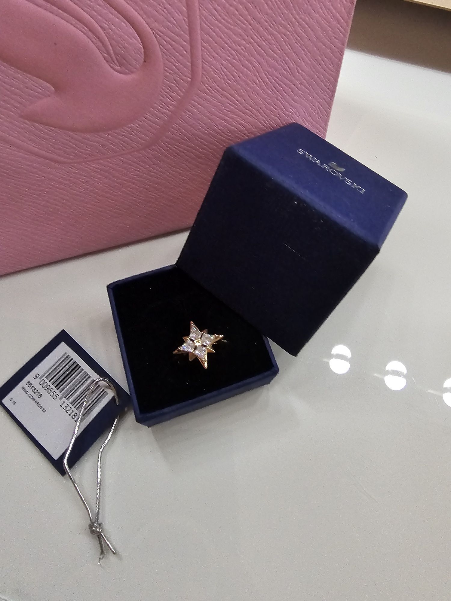 Пръстен на Swarovski