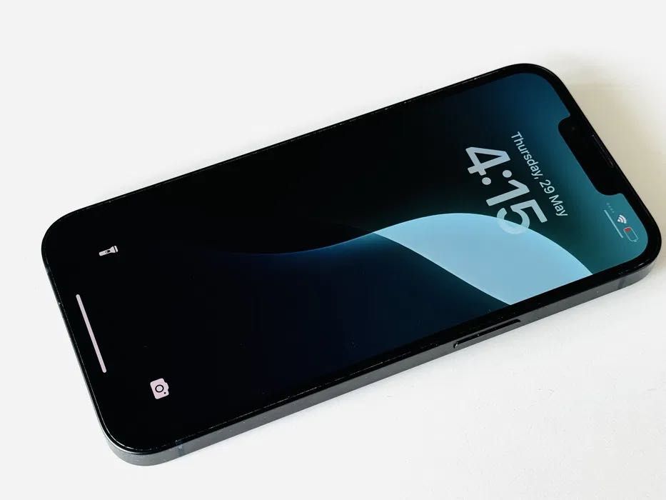 Iphone 14 256GB Black 98% Батерия! Гаранция 6 месеца