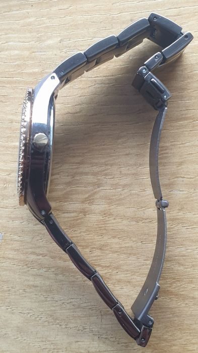 Vând ceas damă FOSSIL ES-2955.