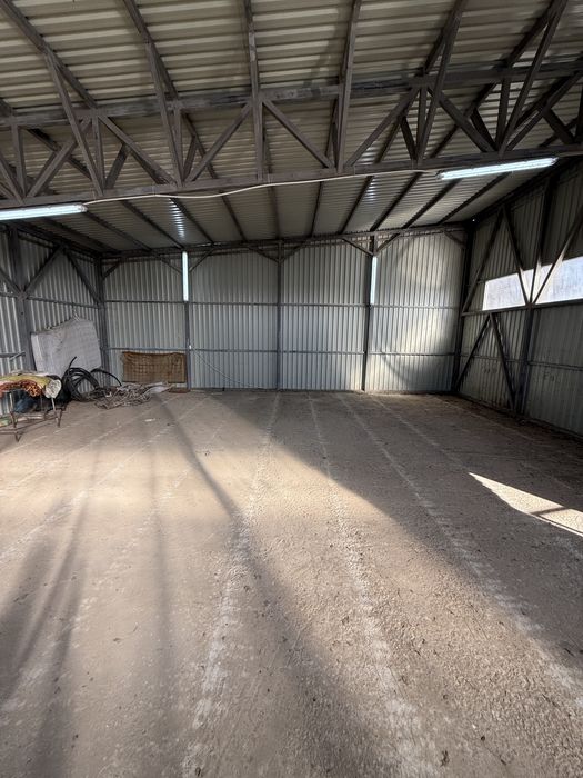 Vând / inchiriez / schimb, hala tablă 100 mp & teren 300 mp