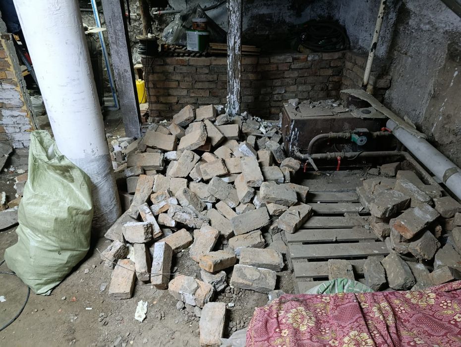 Отдам кирпич красный