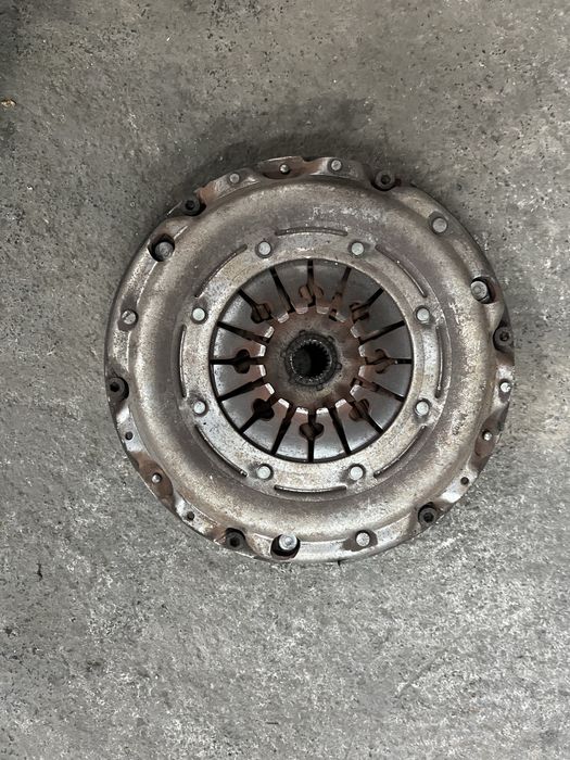 Твърд маховик за 6 скорости 1,9 тди