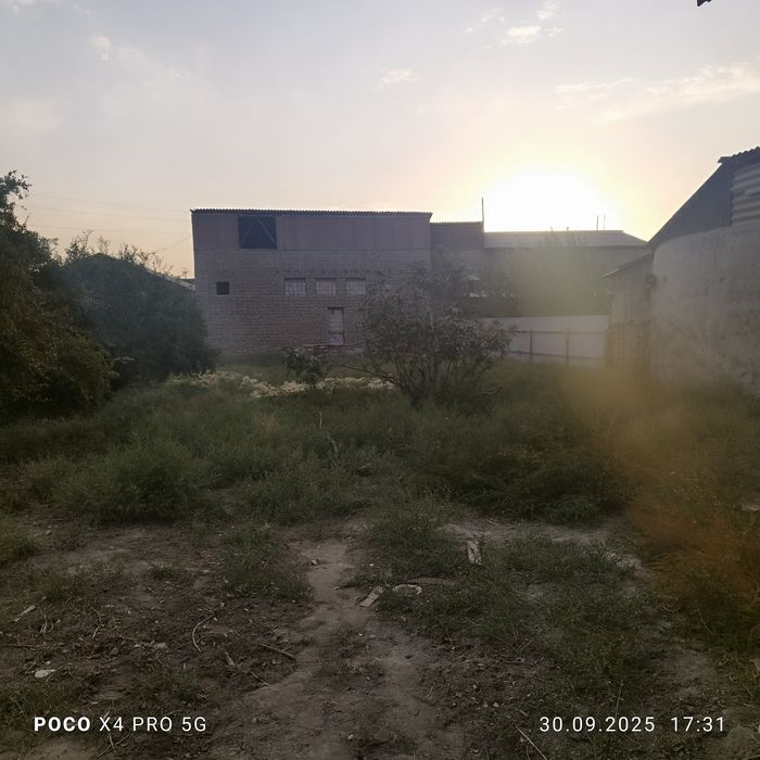 Кукон шахарда ховли уй