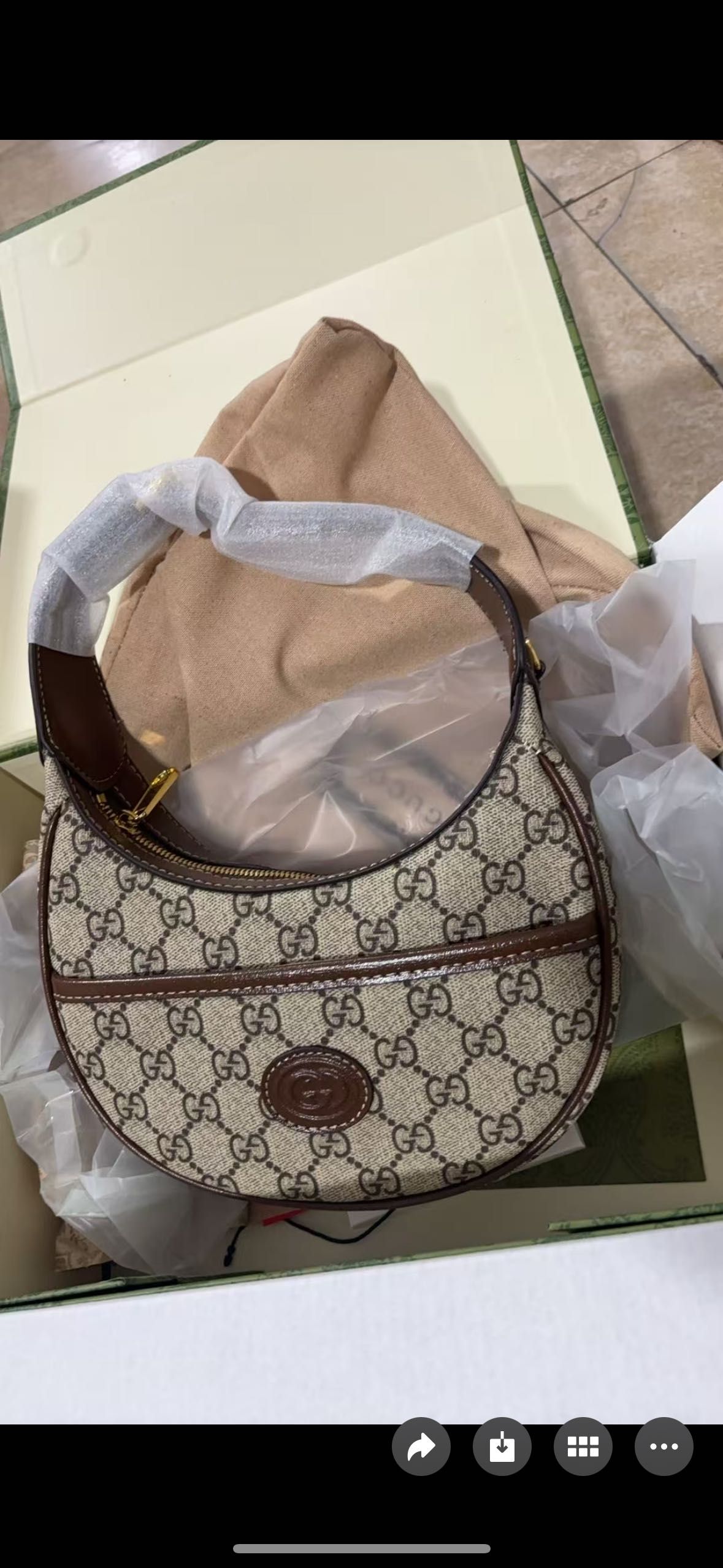 Gucci сумка бу почти новый