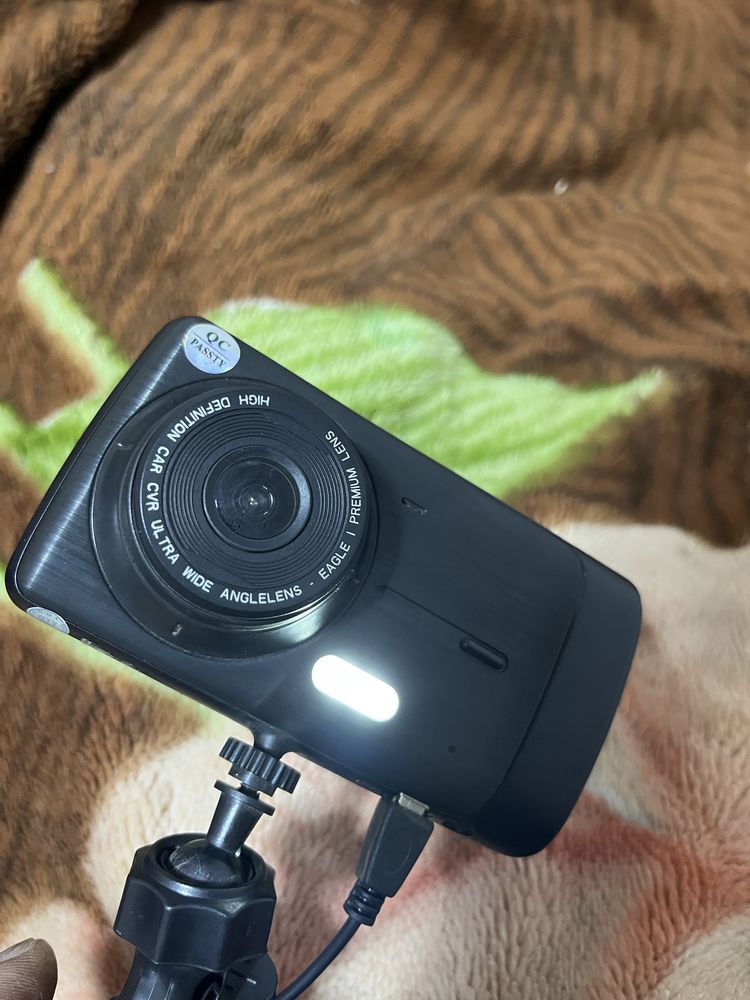 Видеорегистратор BOSS Mini ZX208 – недорого!