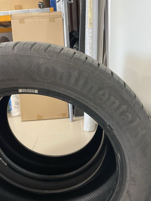 Гуми Continental 205 / 55 / R17 - 80лв комплекта