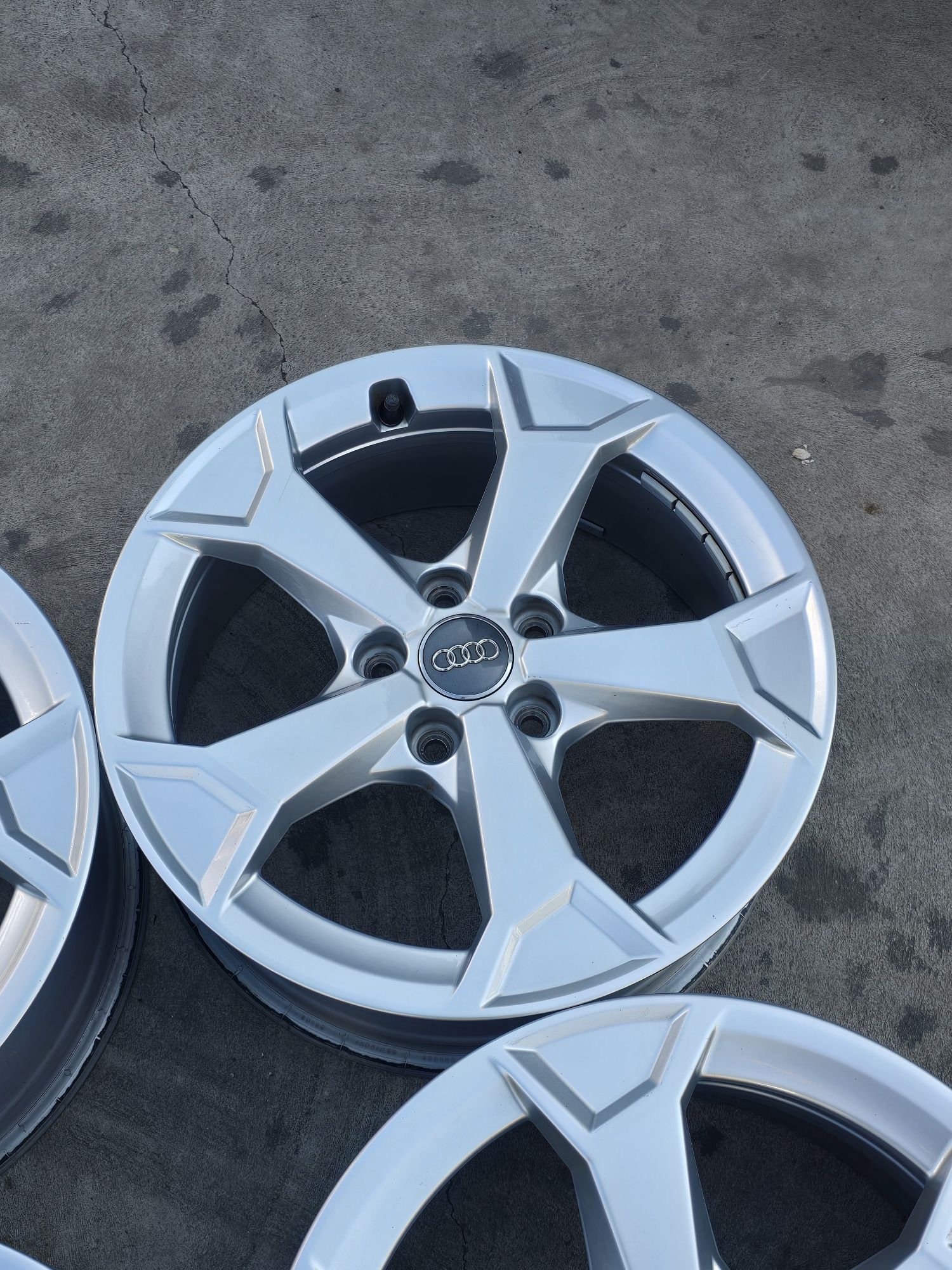 Джанти 17 / 5х112 - Audi Q2, Q3 и др. 5x112