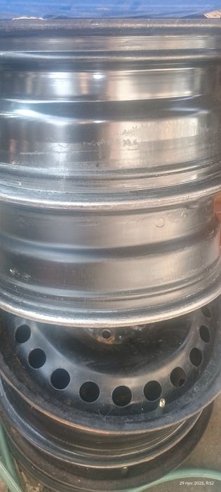 Vând jante Ford -r16 tablă