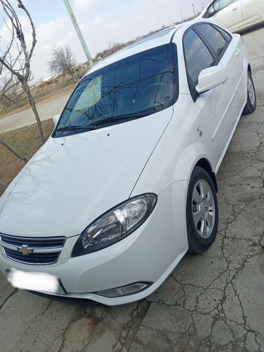 Lacetti Gentra 2023