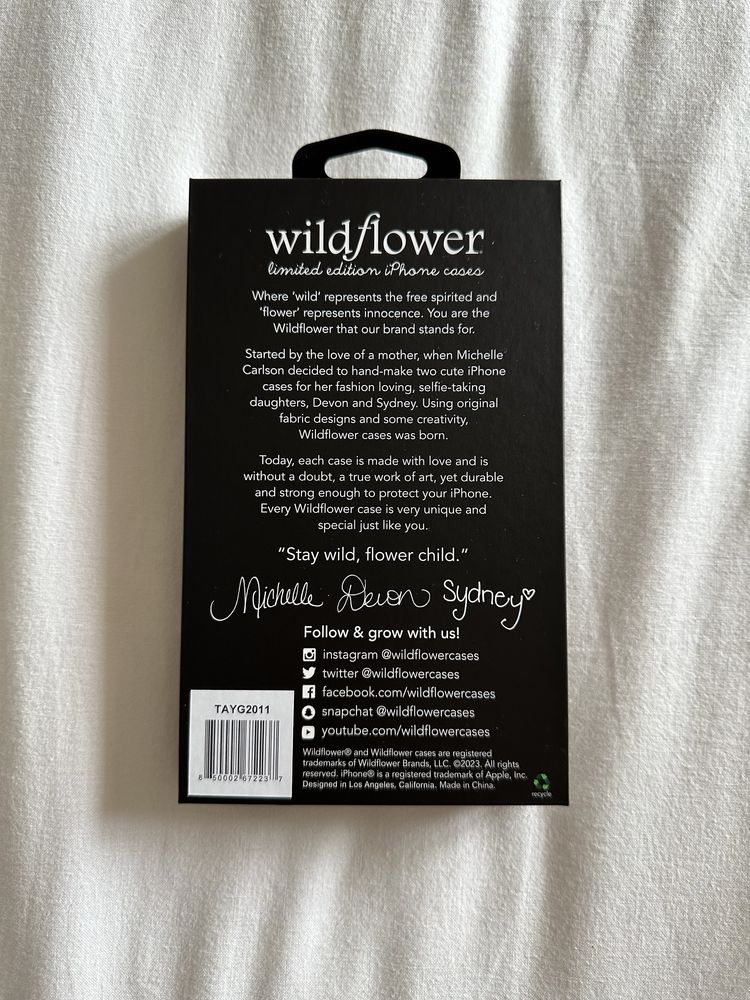 Husă iPhone 11 Wildflower Cases ‘Latte Love’