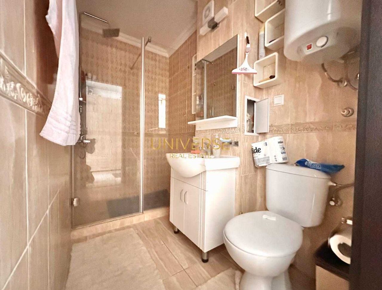 Продава се Тристаен апартамент в к.к. Слънчев бряг - 70 кв.м за 1422 €/кв.м - Снимка #8