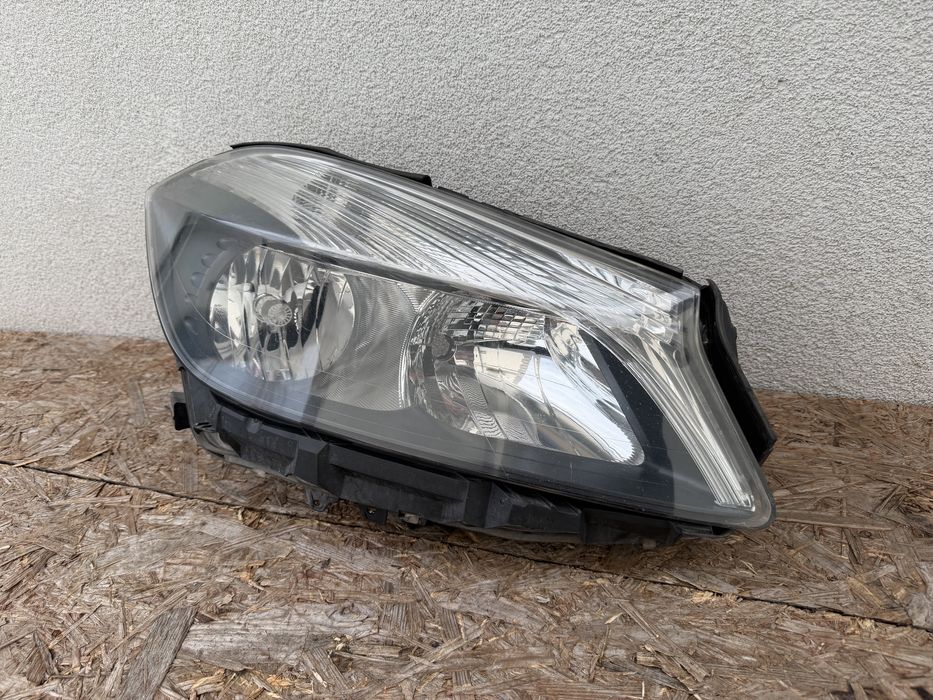 Far dreapta Mercedes A Class W176 Halogen Original Europa
