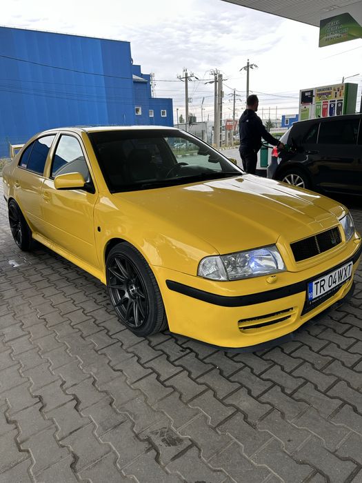 Skoda Octavia Vrs 1.8T schimb cu auto platforma sau masina cu carlig