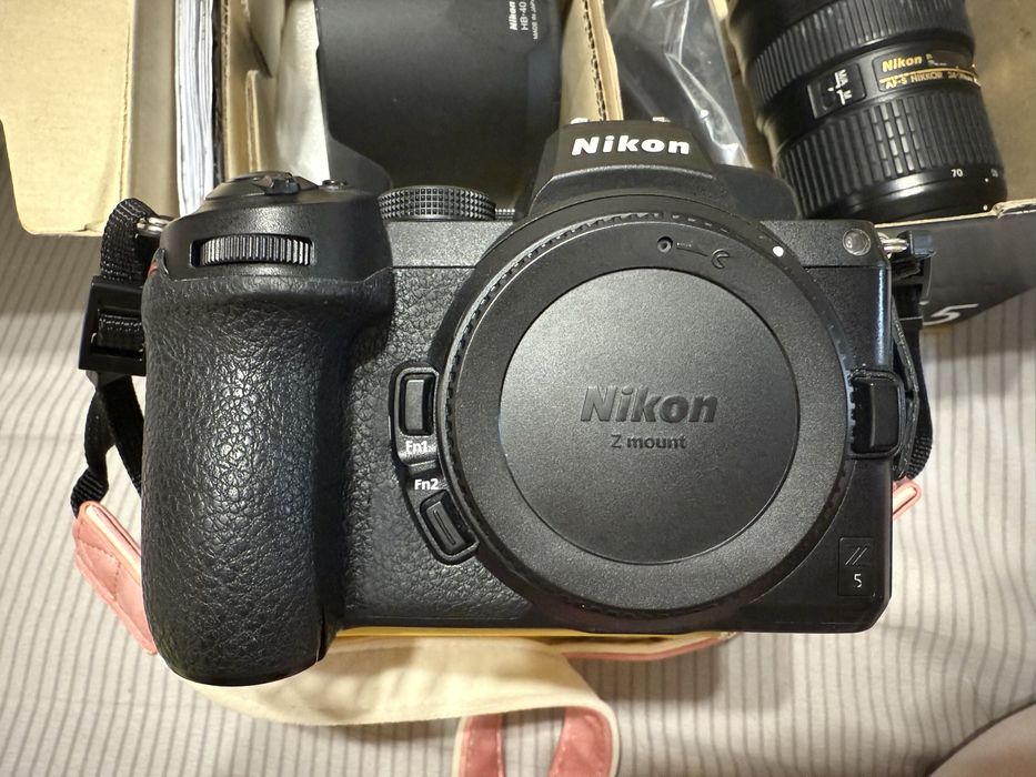 Беззеркальный фотоаппарат Nikon Z5