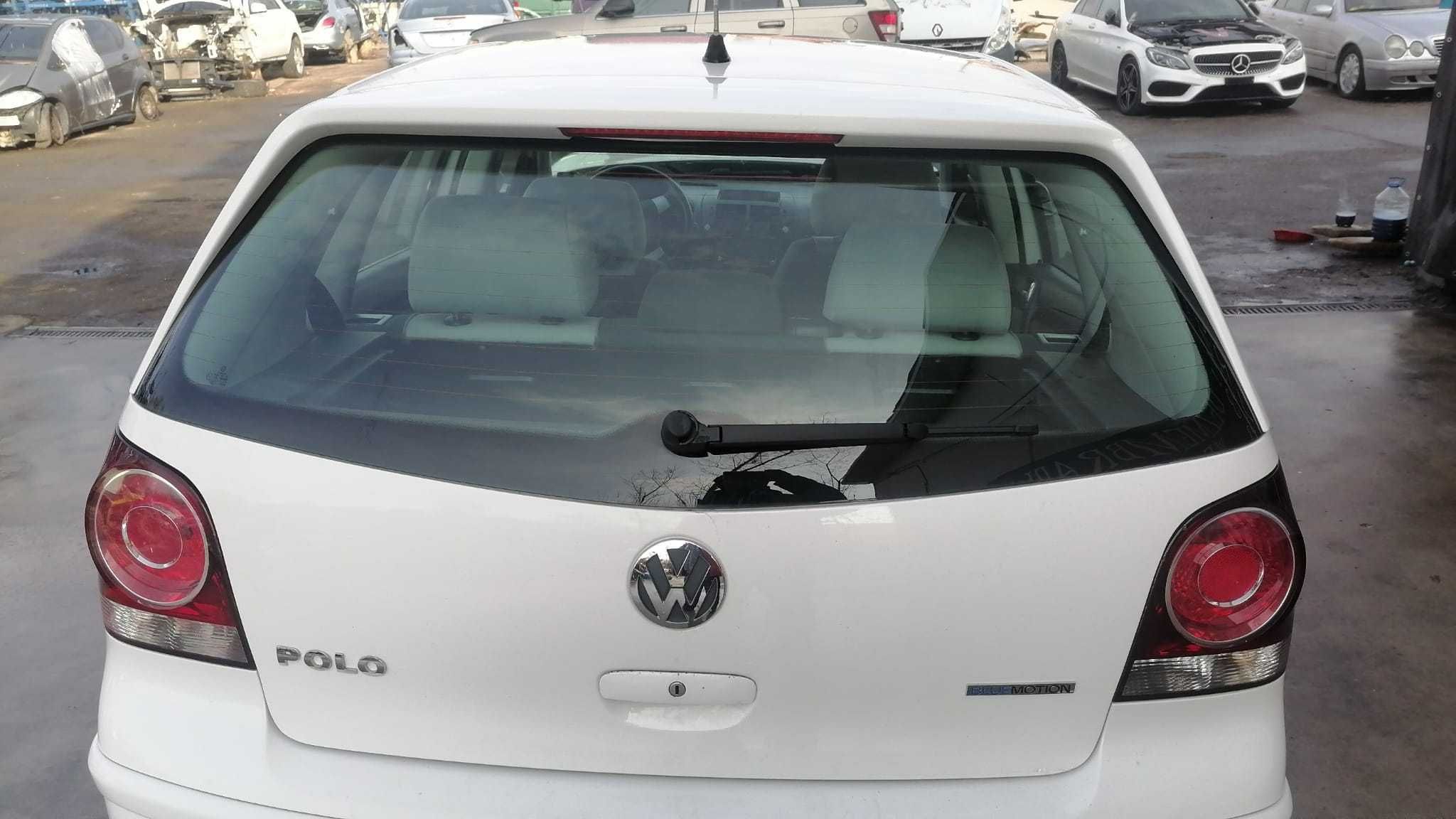 Dezmembrez Volkswagen POLO 1.4TDI BLUEMOTION/Motor/Interior/Usi/Haion