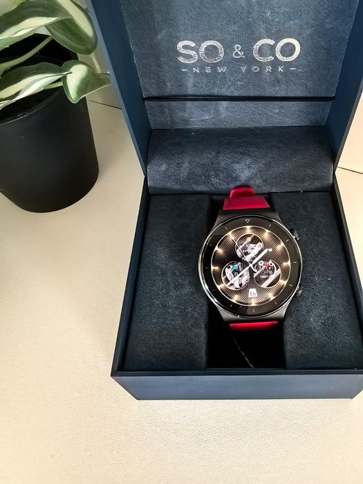 SmartWatch Huawei GT2 Pro Impecabil + Încărcător Original