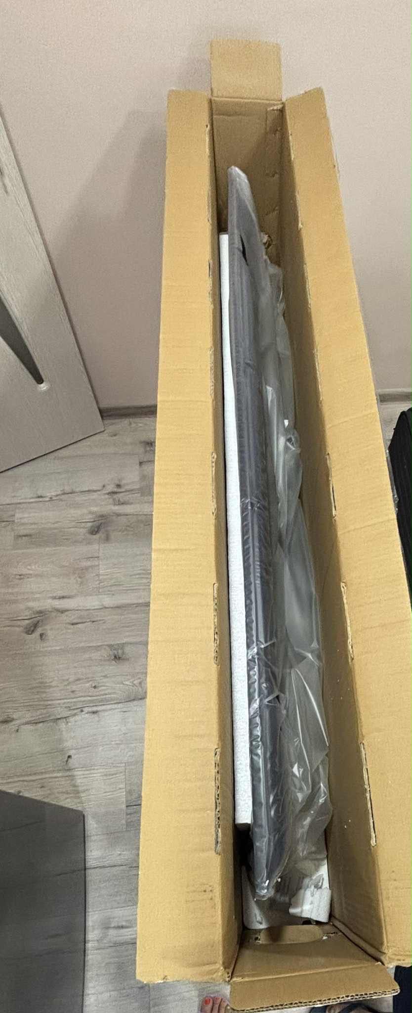 Toshiba 65 инча,чисто нов!