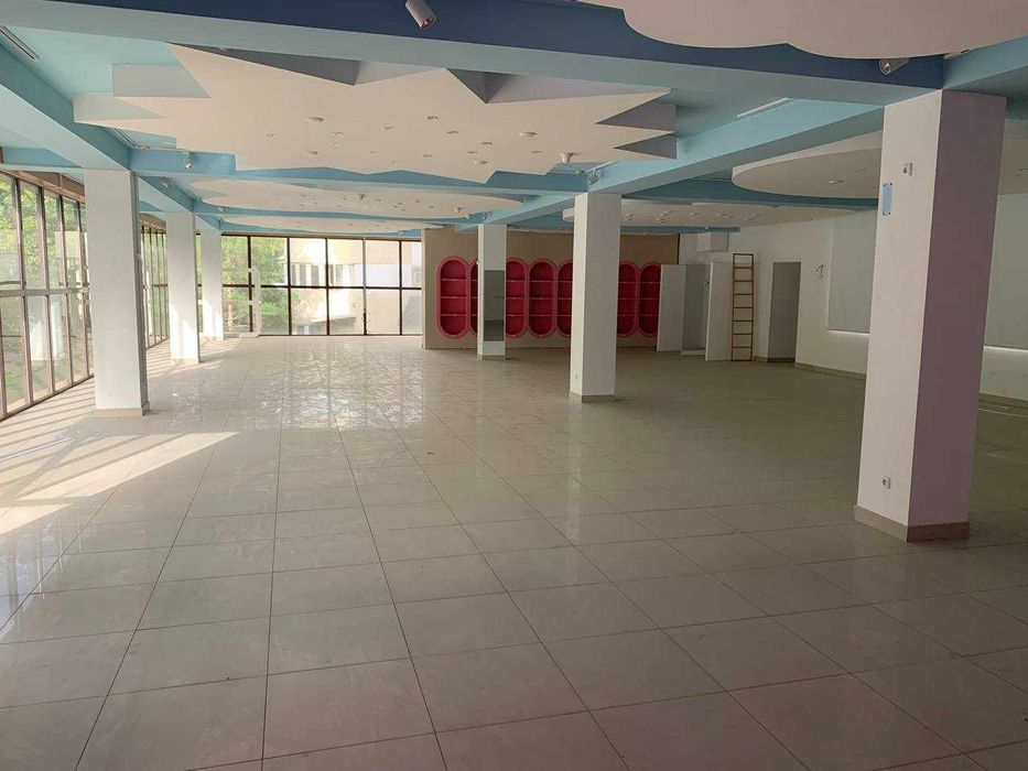 [КМ] Сдам отдельно стоящее здание 1600 м2