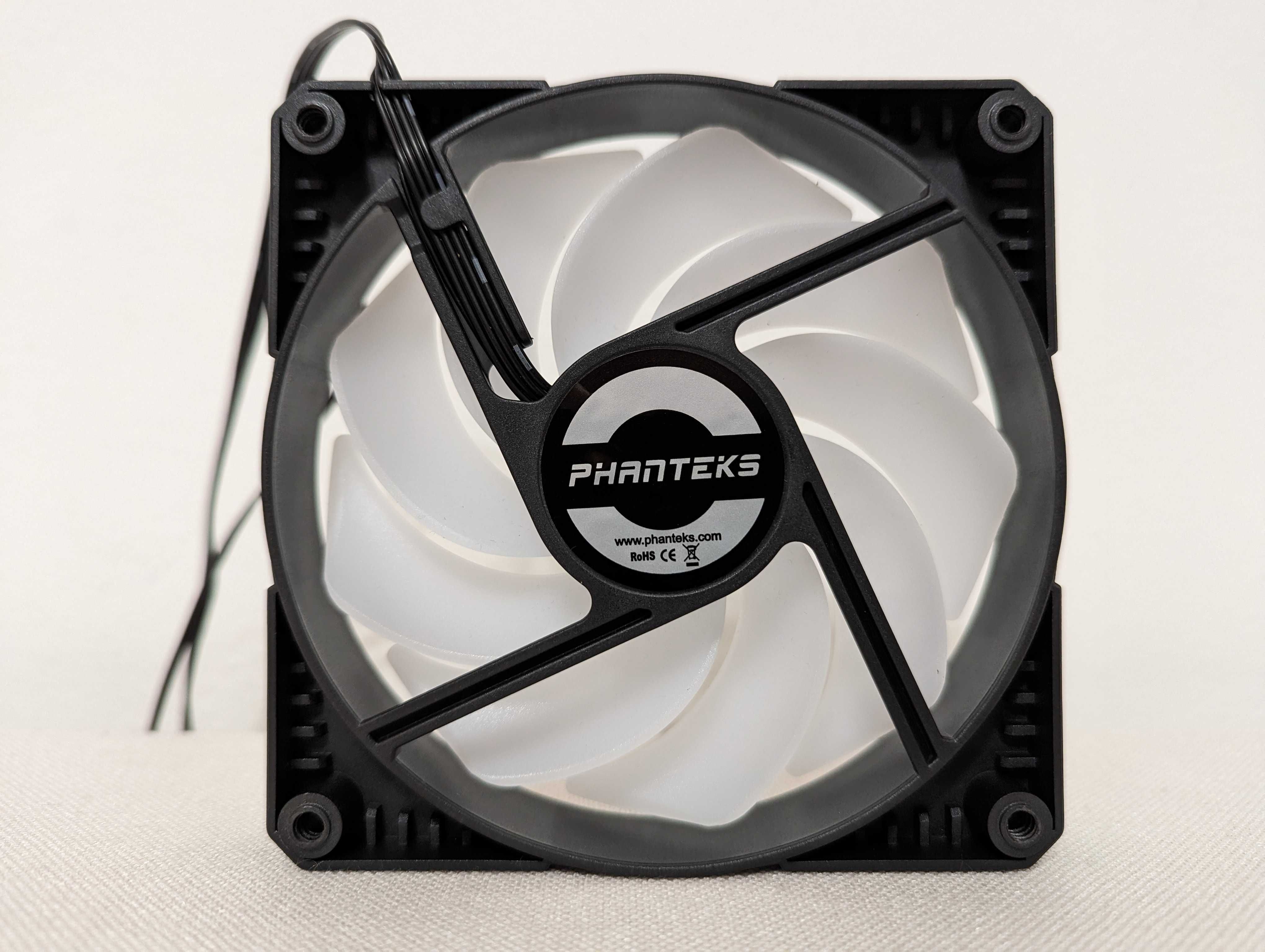 Ventilatoare Phanteks 120mm ARGB