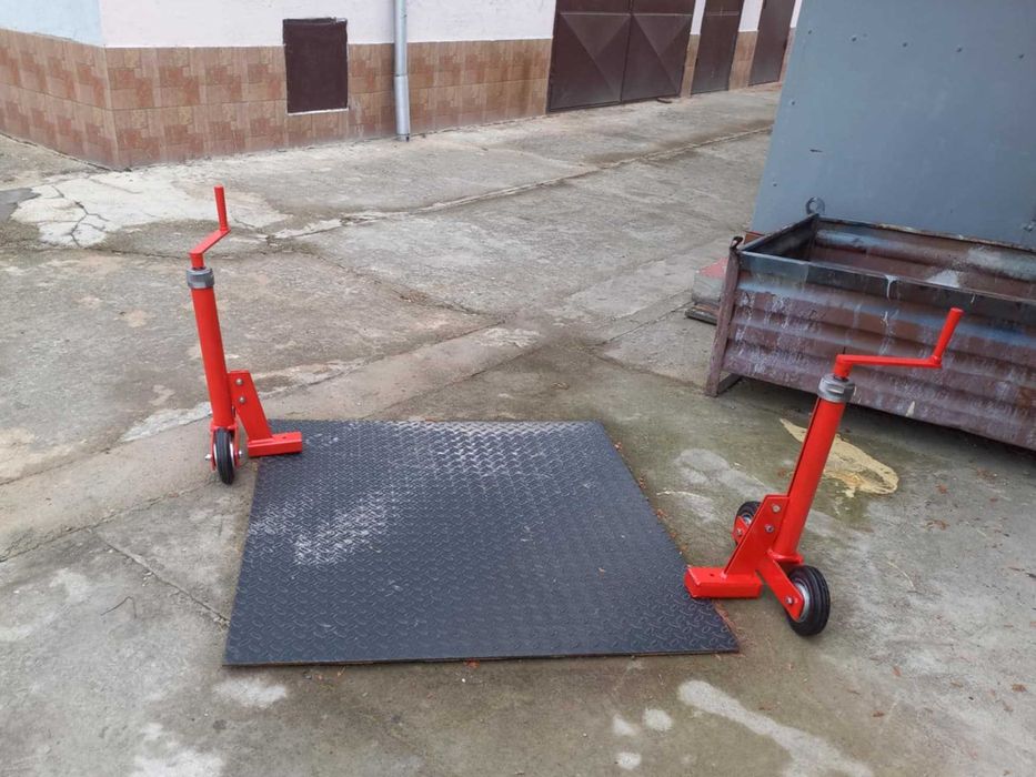 Комплкт повдигателни устройства за тежки капаци