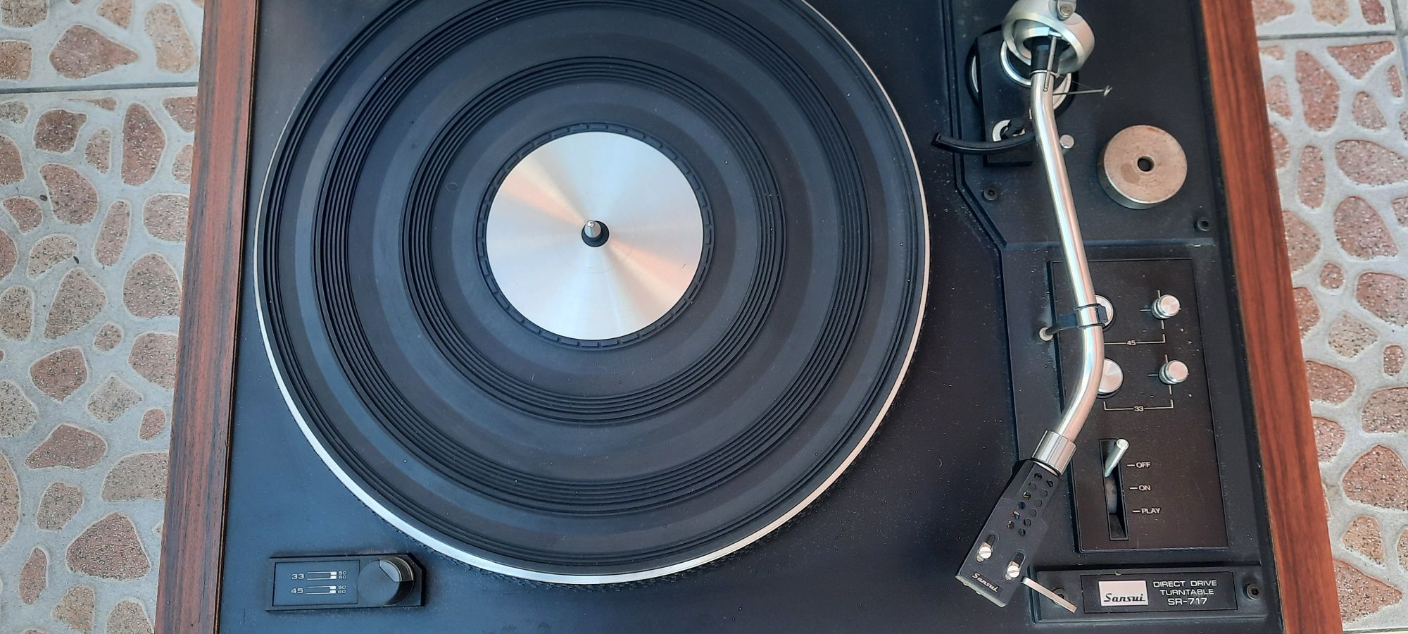 Грамофон Sansui SR717 Direct Drive
