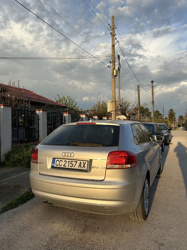Продавам Audi a3