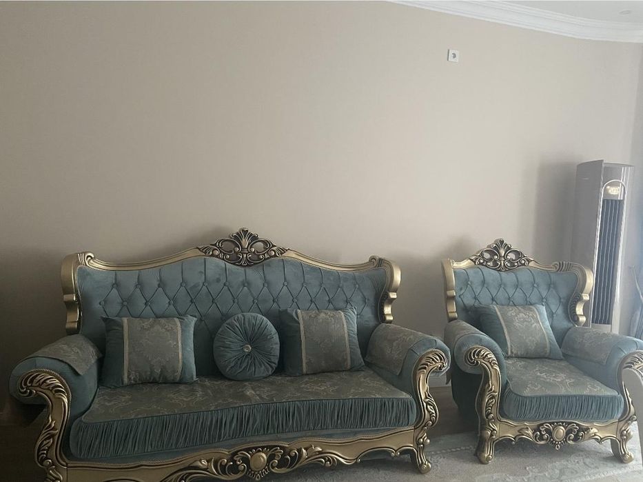 Продается мягкий уголок