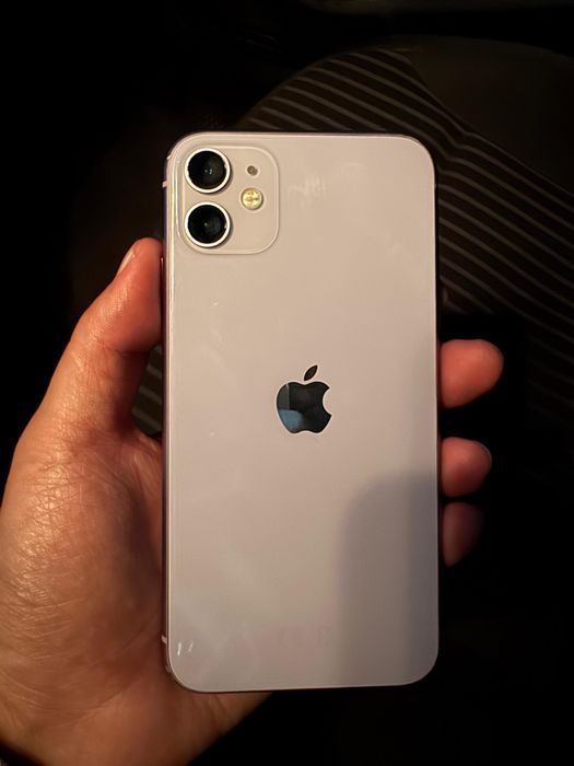 iPhone 11 в илеале