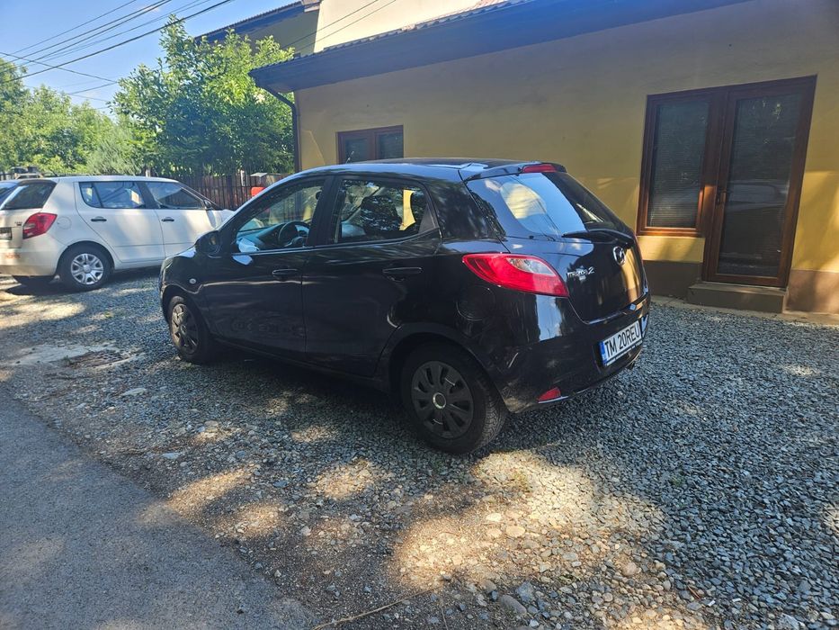 Vând Mazda 2 în stare perfecta