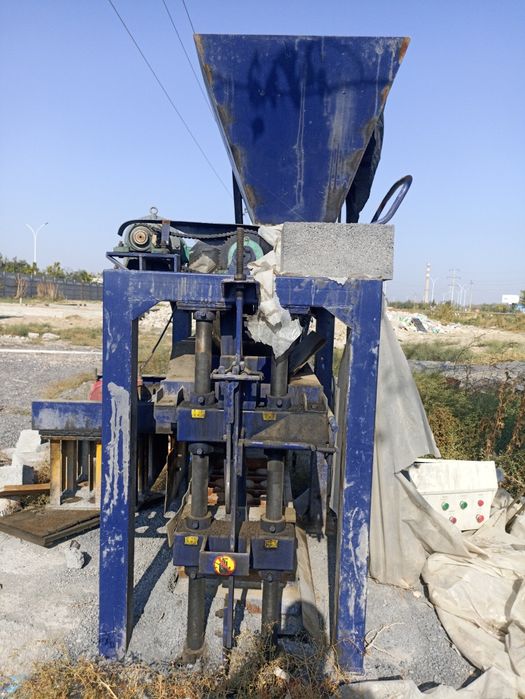 Шлакоблок станок  Shlakoblok stanok срочно сотилади