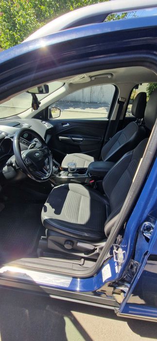 Ford Kuga Titanium 1.5 AWD 182 CP-primul proprietar, istoric service