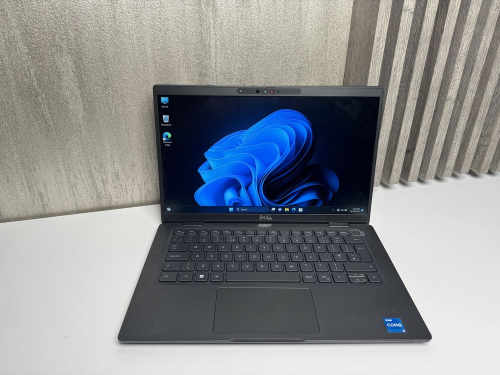 DELL Latitude 7330 i5-1235U 16GB Garantie Universul Telefoanelor