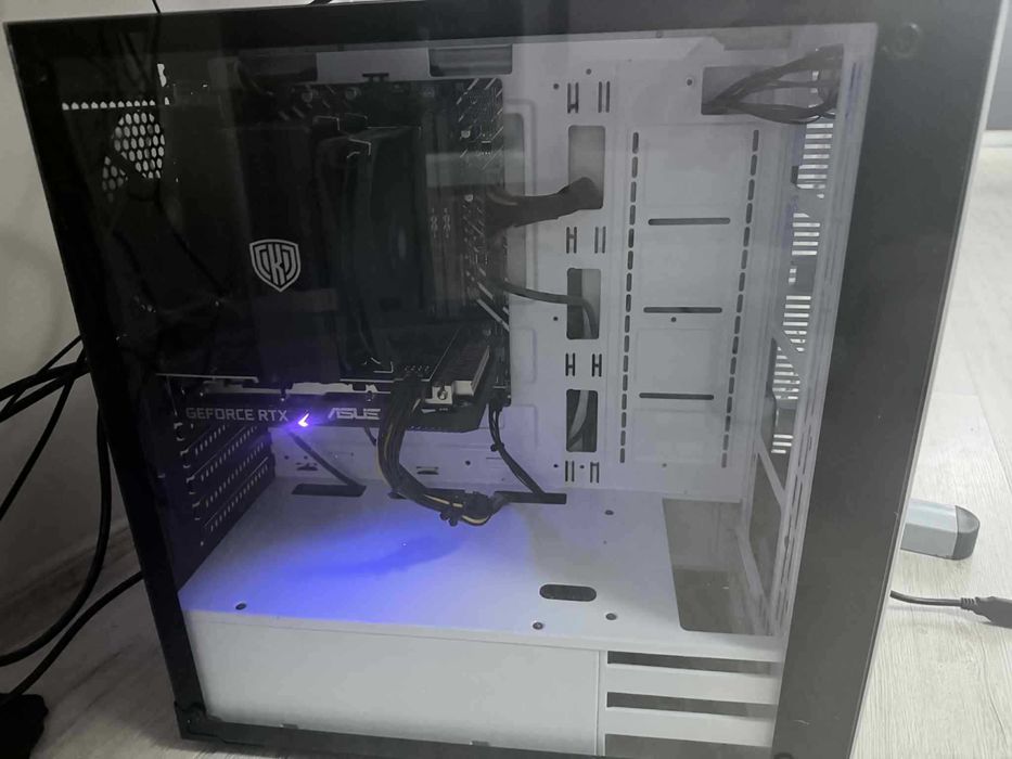 Геймърски компютър - Intel i5 12400F , RTX 3060