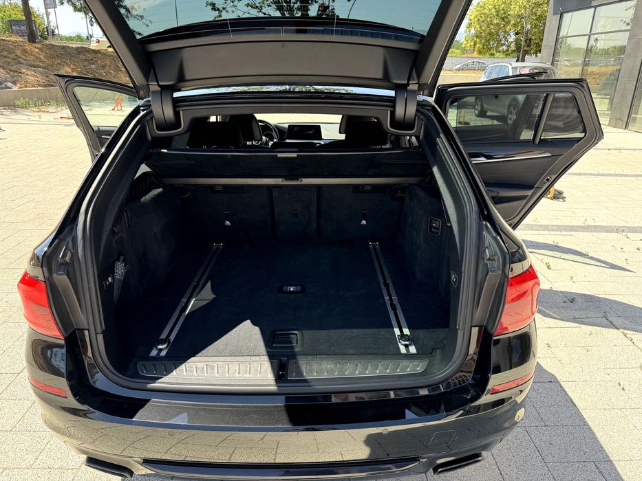 BMW 540i xDrive Touring