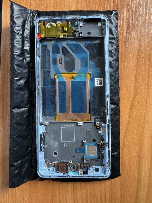 One Plus 12R Дисплей