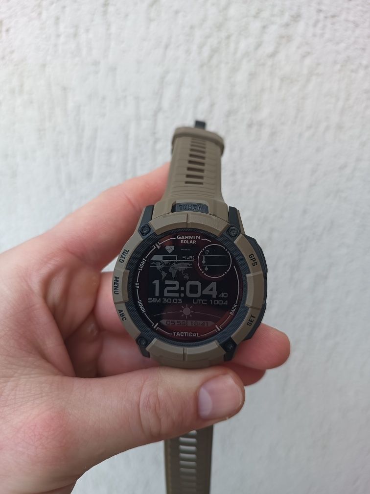 Garmin instinct 2x tactical solar