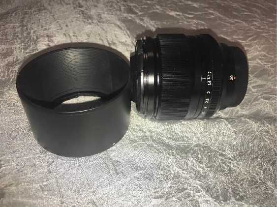 Объектив Fujifilm XF 56mm f/1.2R