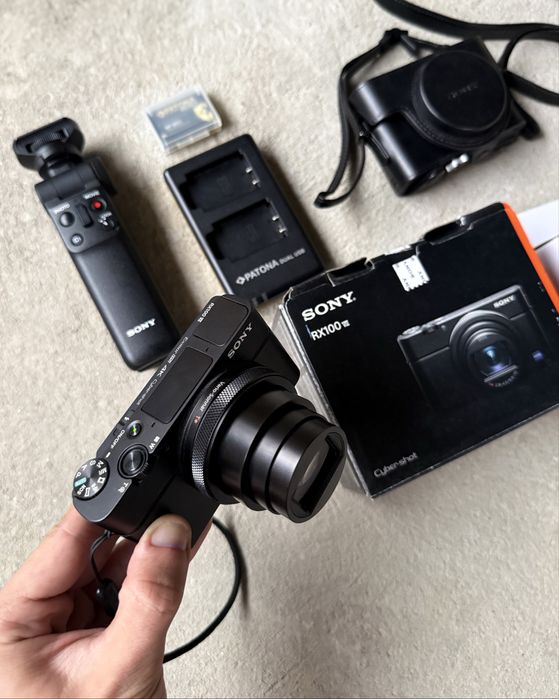 Kit Sony Cyber-shot RX100 VII 4K