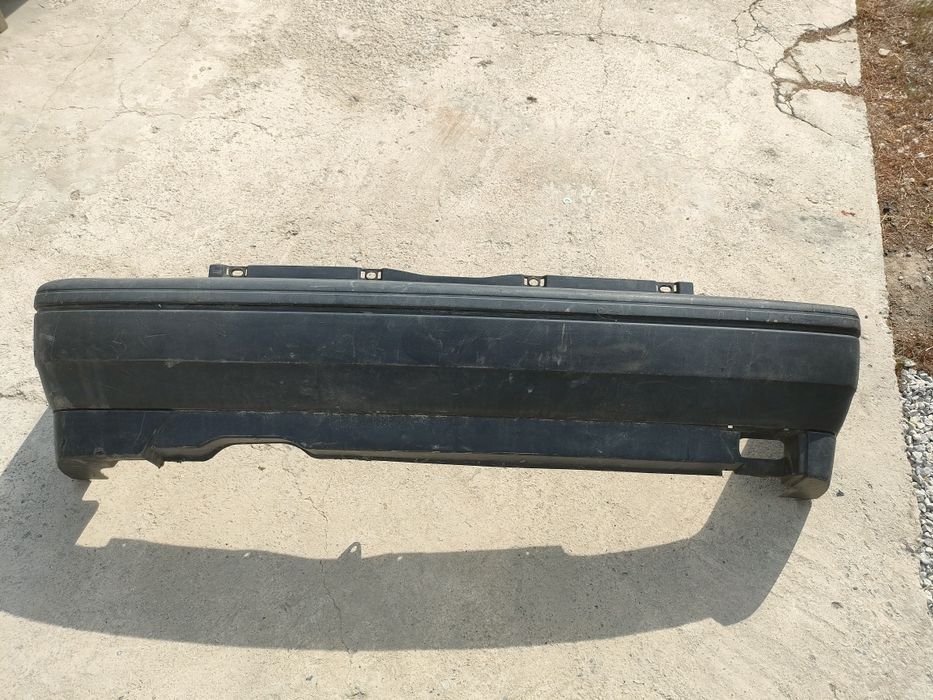 Продается задний бампер от Гольф 3