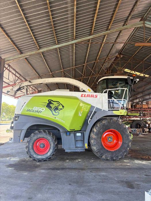 Combina siloz Claas Jaguar 850 complet echipată cu cap Kemper