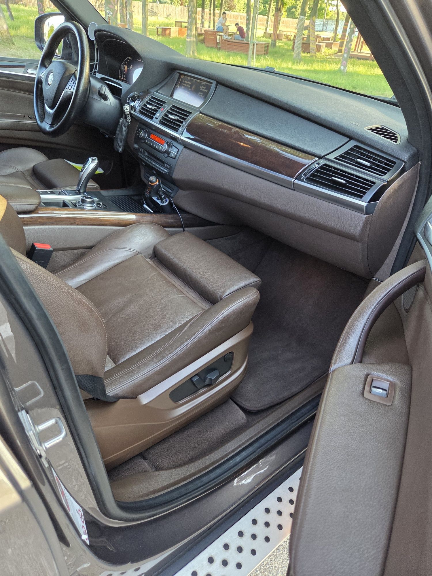 BMW X5 E70 facelift 306 cp