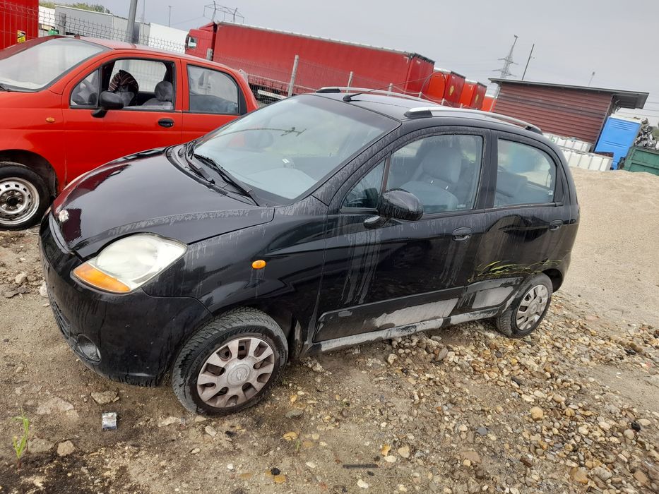 Dezmembrez chevrolet spark motor 1000 benzina