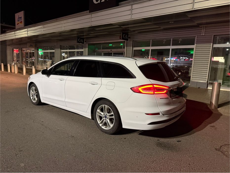 Ford Mondeo 2.0 Tdci 150 cp euro 6