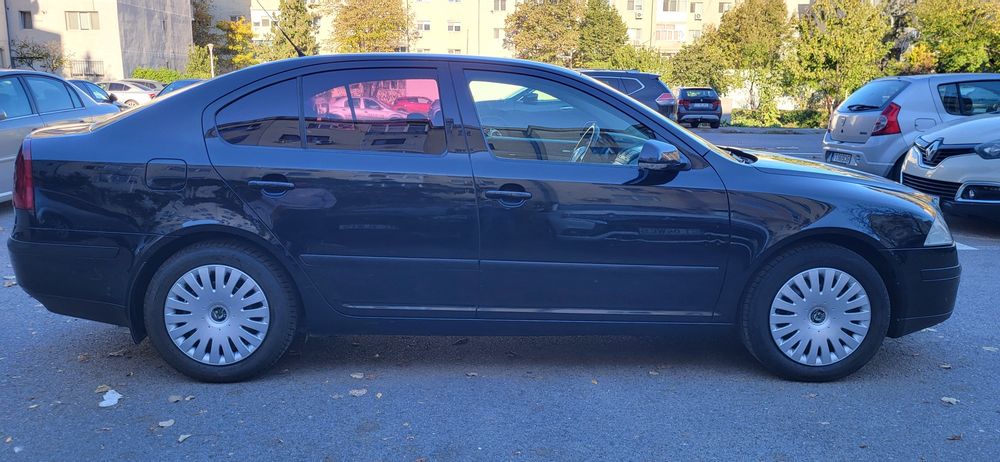 Vând Sau schimb Skoda Octavia2 Diesel 1.9 Anul 2008 full Opțiuni Acte